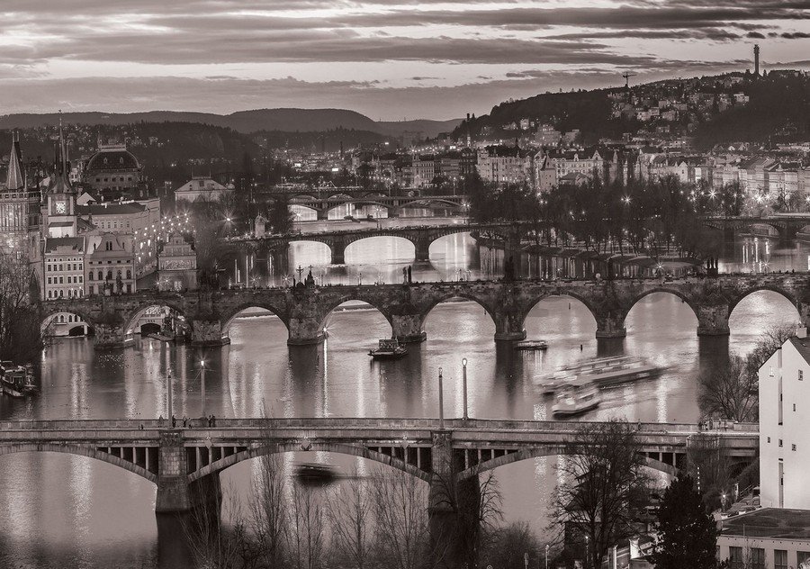 Obraz na plátně: Praha (černobílá) - 75x100 cm