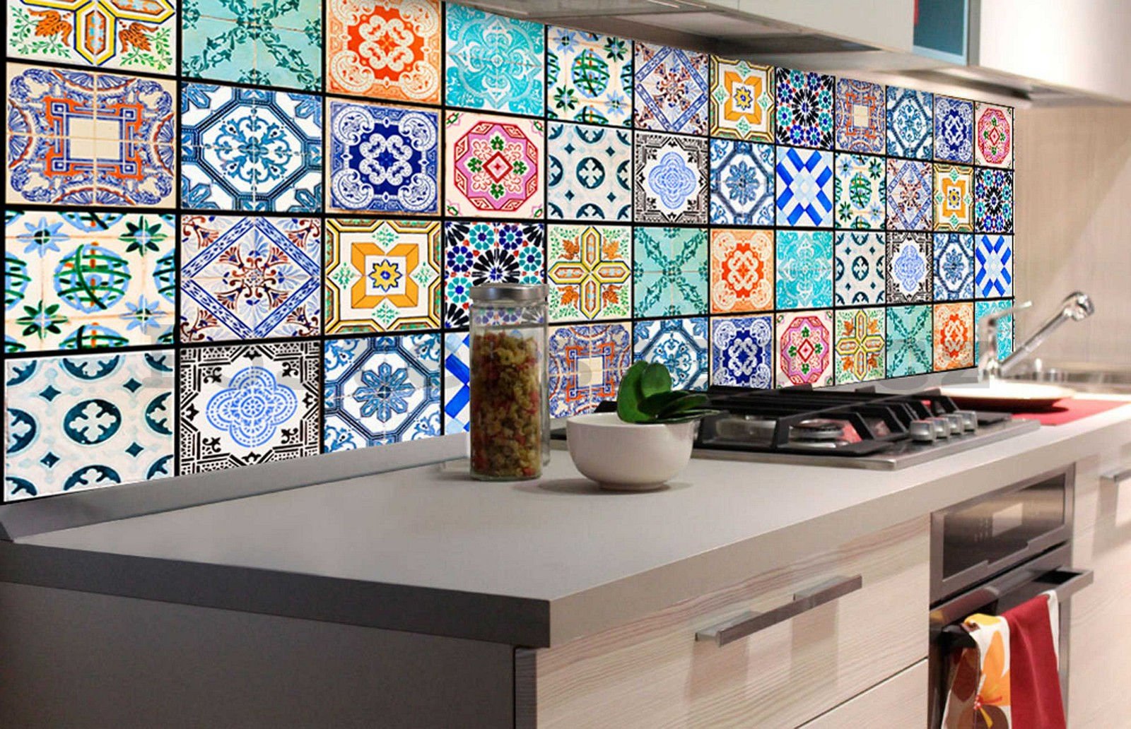 Samolepící omyvatelná tapeta za kuchyňskou linku - Dlaždice se vzory, 180x60 cm