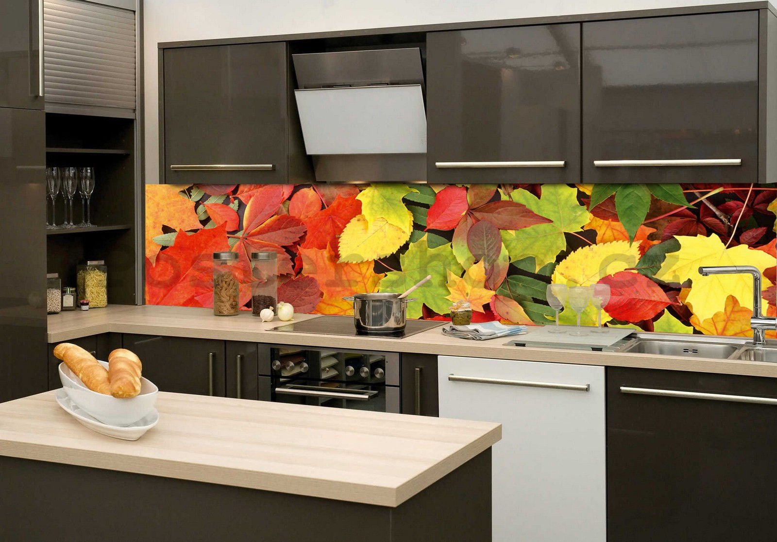 Samolepící omyvatelná fototapeta za kuchyňskou linku - Podzimní listí, 260x60 cm